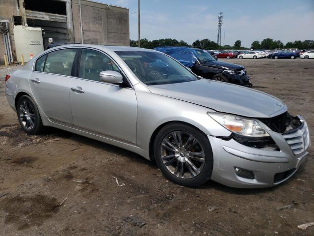 KMHGC4DF2BU113046 - 2011 HYUNDAI GENESIS 4.6L SILVER photo 4