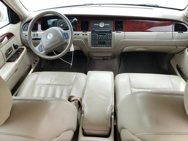 1LNHM81W74Y664551 - 2004 LINCOLN TOWN CAR EXECUTIVE Grau Foto 8