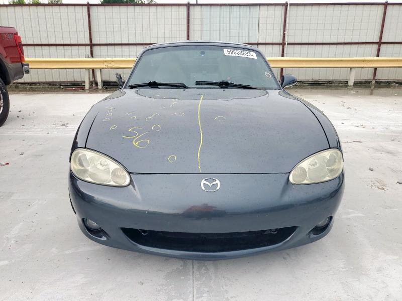 JM1NB353210210976 - 2001 MAZDA MX-5 MIATA BASE CHARCOAL photo 5
