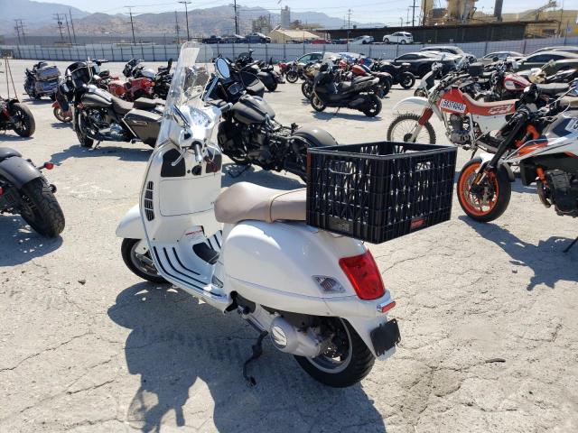 ZAPM319KX65005543 - 2006 VESPA GRANTURISM 200 WHITE photo 3