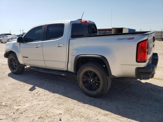 1GCGTEEN5J1215196 - 2018 CHEVROLET COLORADO ZR2 SILVER photo 2