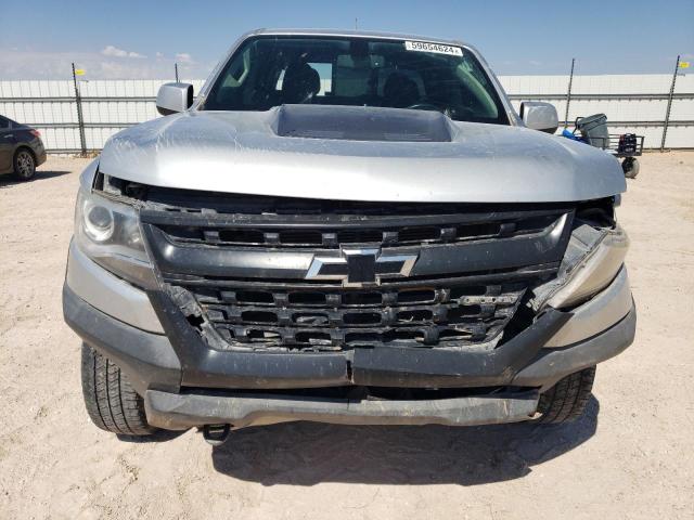 1GCGTEEN5J1215196 - 2018 CHEVROLET COLORADO ZR2 SILVER photo 5