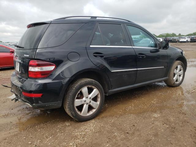 4JGBB8GB9AA574449 - 2010 MERCEDES-BENZ ML 350 4MATIC BLACK photo 3