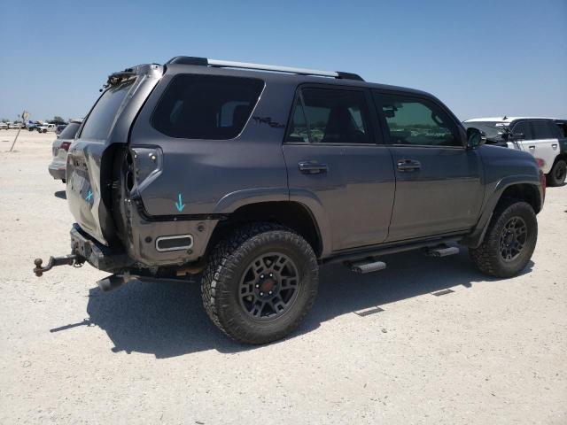 JTEBU5JR4J5524730 - 2018 TOYOTA 4RUNNER SR5/SR5 PREMIUM GRAY photo 3