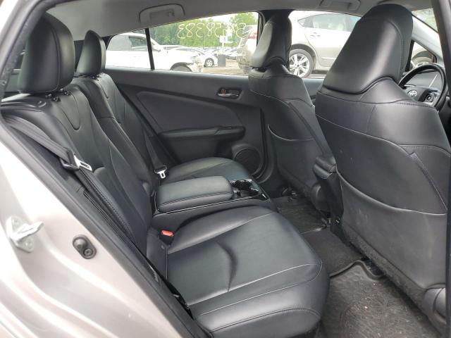 JTDKARFP3J3078464 - 2018 TOYOTA PRIUS PRIM SILVER photo 10