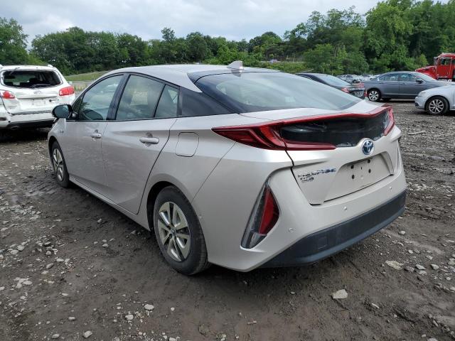 JTDKARFP3J3078464 - 2018 TOYOTA PRIUS PRIM SILVER photo 2