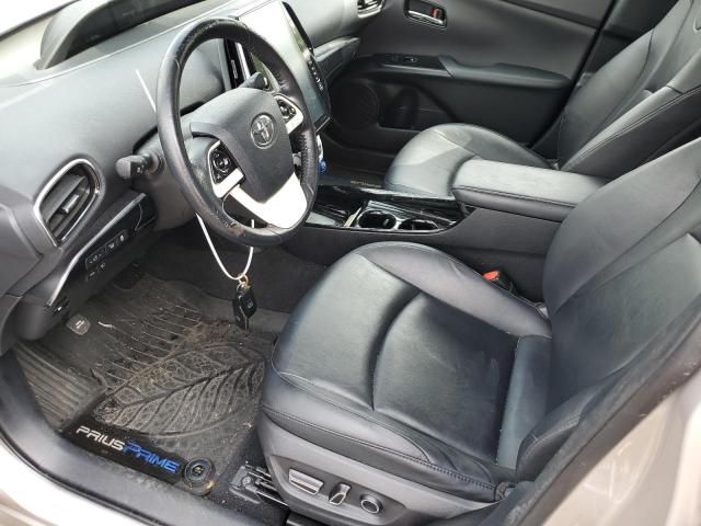 JTDKARFP3J3078464 - 2018 TOYOTA PRIUS PRIM SILVER photo 7