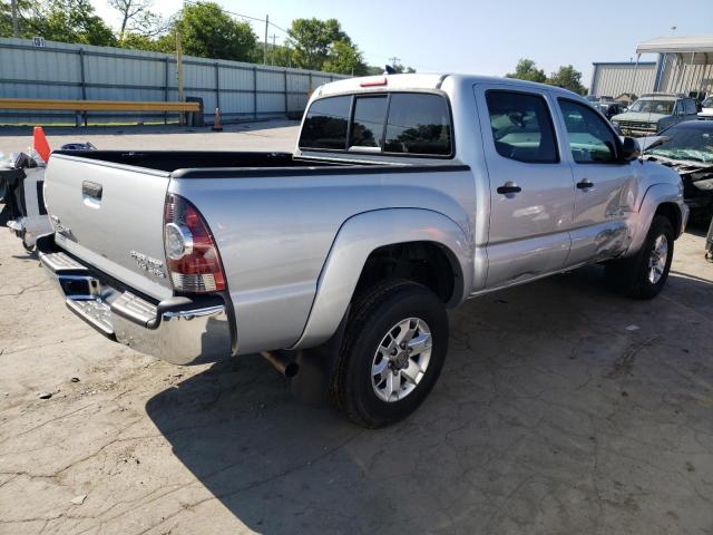 5TFJU4GNXCX016316 - 2012 TOYOTA TACOMA DOUBLE CAB PRERUNNER SILVER photo 3