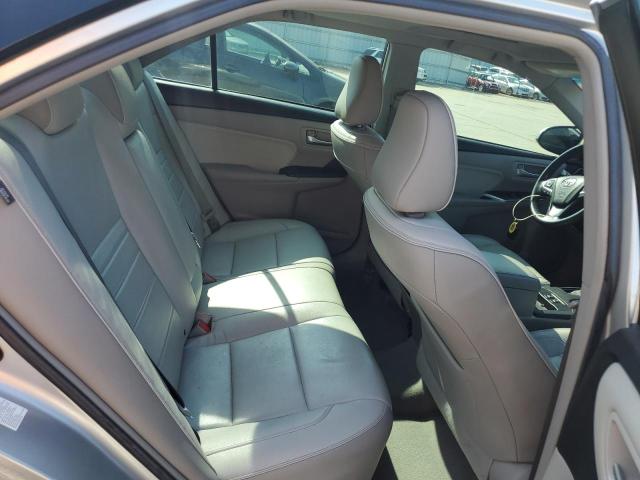 4T1BF1FK8GU539793 - 2016 TOYOTA CAMRY LE SILVER photo 10