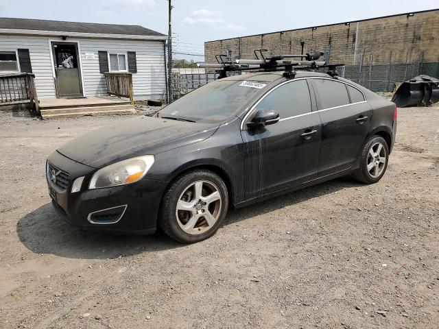 2013 VOLVO S60 T5, 