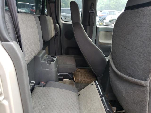 1GTDT196248110819 - 2004 GMC CANYON GRAY photo 10