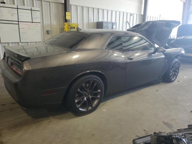 2C3CDZFJ4NH117657 - 2022 DODGE CHALLENGER R/T SCAT PACK GRAY photo 3