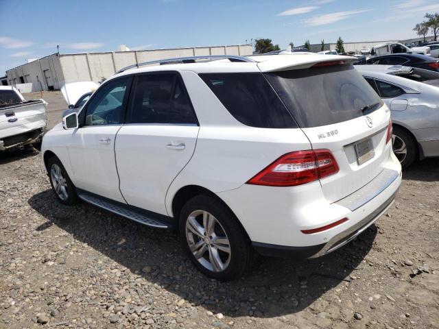 4JGDA2EB0EA434758 - 2014 MERCEDES-BENZ ML 350 BLUETEC WHITE photo 2