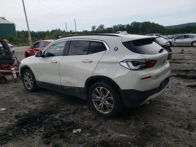 WBXYJ1C07L5P61846 - 2020 BMW X2 XDRIVE28I WHITE photo 2