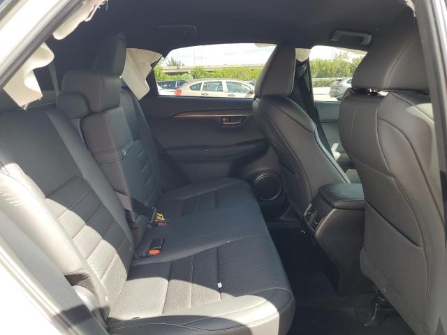 JTJSARBZXM2194694 - 2021 LEXUS NX 300 BASE თეთრი ფოტო 6