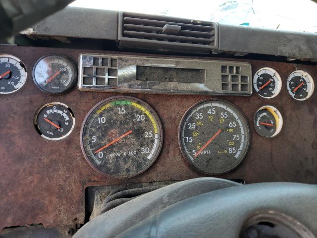 1FUJA9AS14LM59704 - 2004 FREIGHTLINER CONVENTION ST112 红色 照片 8