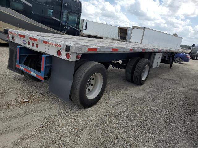 1UYFS2481YA202501 - 2000 UTILITY FLATBED TR SILVER photo 4