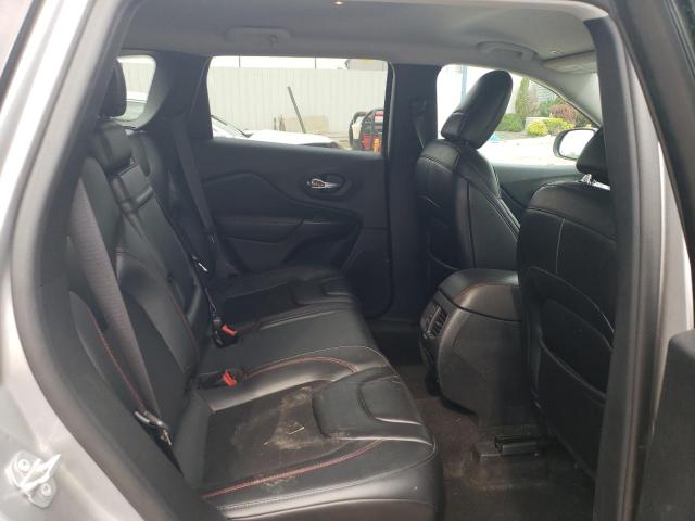 1C4PJMBX8KD404978 - 2019 JEEP CHEROKEE TRAILHAWK SILVER photo 11