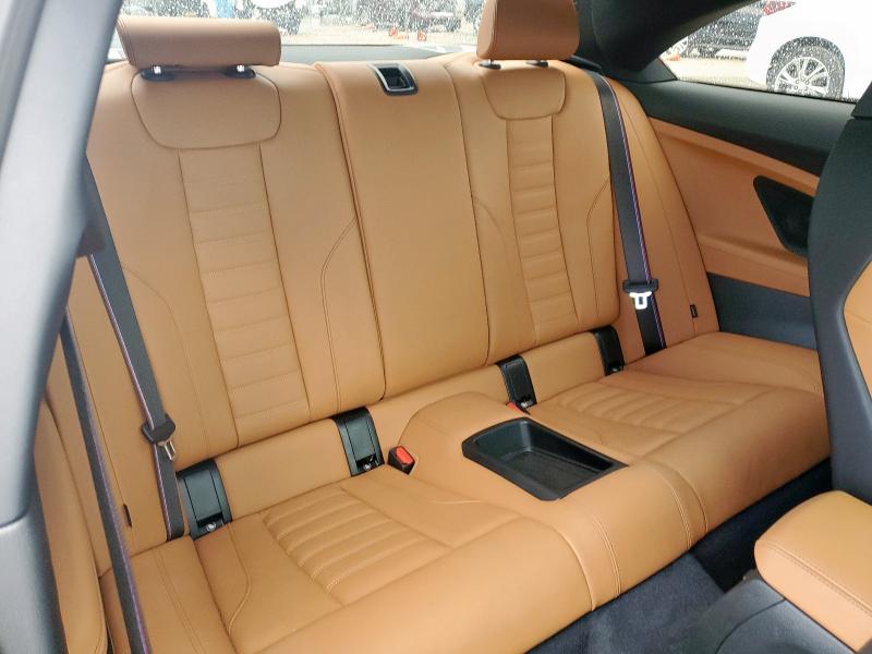 3MF13DM08R8E30274 - 2024 BMW M2 GRAY photo 10