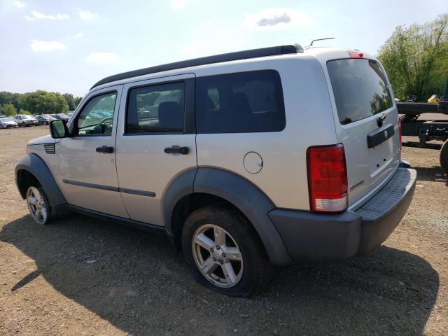 1D8GU28K87W643175 - 2007 DODGE NITRO SXT SILVER photo 2