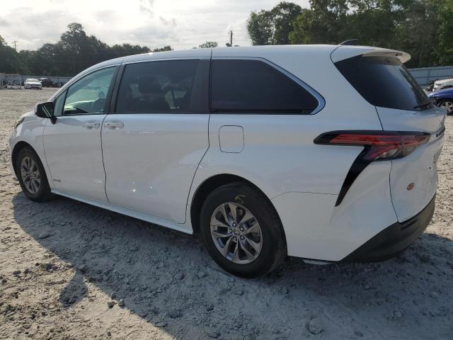 5TDKRKEC4MS015830 - 2021 TOYOTA SIENNA LE WHITE photo 2