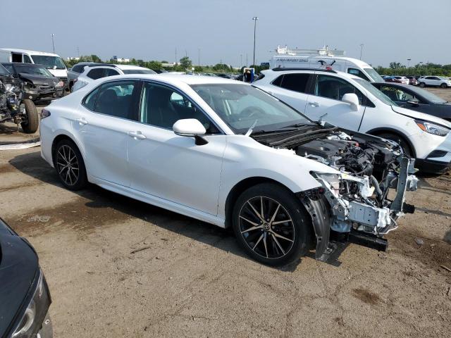 4T1T11BKXPU080615 - 2023 TOYOTA CAMRY SE NIGHT SHADE WHITE photo 4