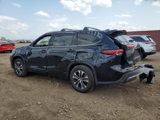 5TDGZRBH6NS582668 - 2022 TOYOTA HIGHLANDER XLE BLACK photo 2