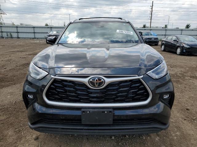 5TDGZRBH6NS582668 - 2022 TOYOTA HIGHLANDER XLE BLACK photo 5