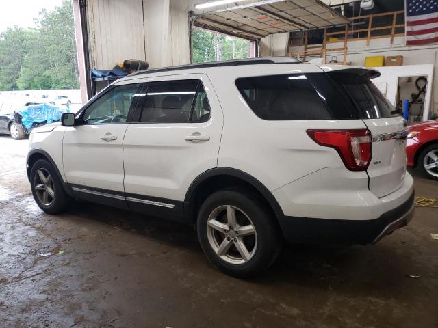 1FM5K8DH2HGA65994 - 2017 FORD EXPLORER XLT WHITE photo 2