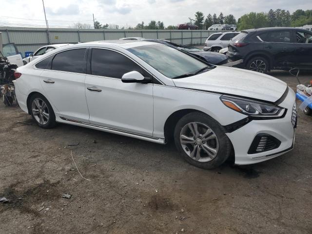 5NPE34AF9JH678080 - 2018 HYUNDAI SONATA SPORT WHITE photo 4