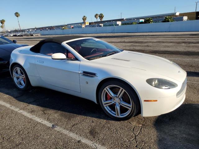 SCFBF04CX9GD11925 - 2009 ASTON MARTIN V8 VANTAGE WHITE photo 4