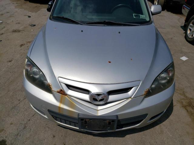 JM1BK344971616995 - 2007 MAZDA 3 HATCHBACK SILVER photo 11