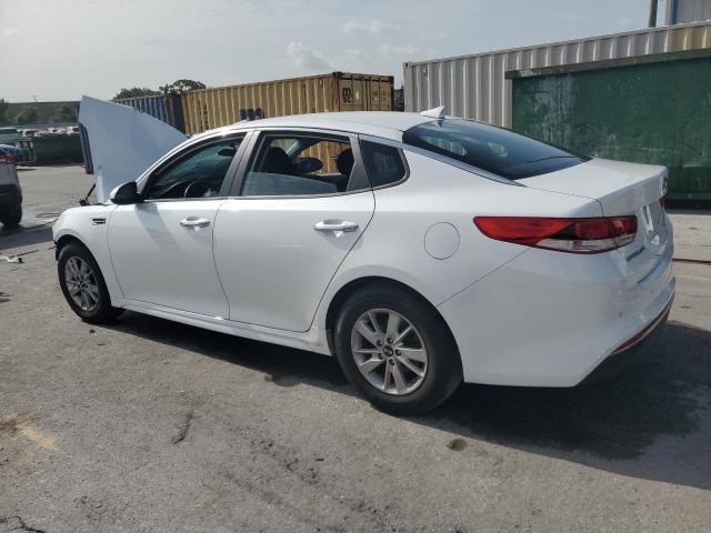 5XXGT4L30JG249983 - 2018 KIA OPTIMA LX WHITE photo 2