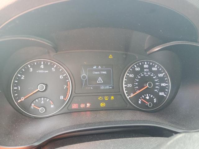 5XXGT4L30JG249983 - 2018 KIA OPTIMA LX WHITE photo 9