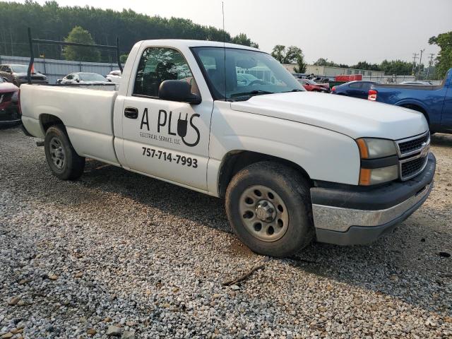 1GCEC14Z47Z156351 - 2007 CHEVROLET SILVERADO C1500 CLASSIC WHITE photo 4