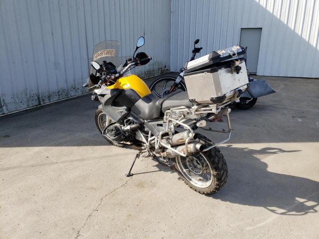 WB10317A25ZL77795 - 2005 BMW R1200 GS TWO TONE photo 3