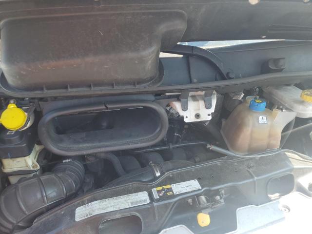 3C6TRVDG5KE507582 - 2019 RAM PROMASTER 2500 HIGH 白色 照片 12