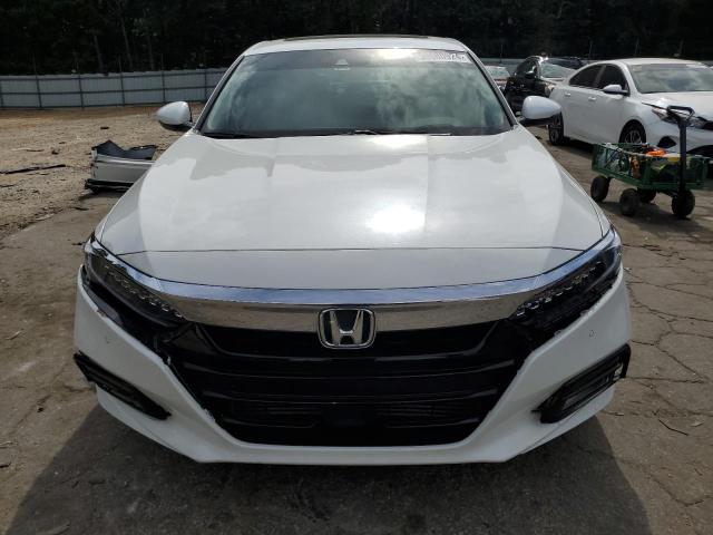 1HGCV1F94JA191929 - 2018 HONDA ACCORD TOURING WHITE photo 5