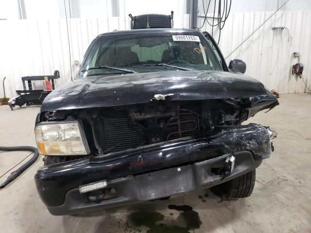 1GKDT13W7W2512984 - 1998 GMC JIMMY BLACK photo 5