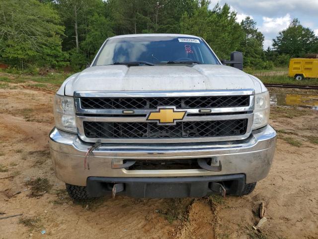 1GC2KVCG4CZ315361 - 2012 CHEVROLET SILVERADO K2500 HEAVY DUTY WHITE photo 5