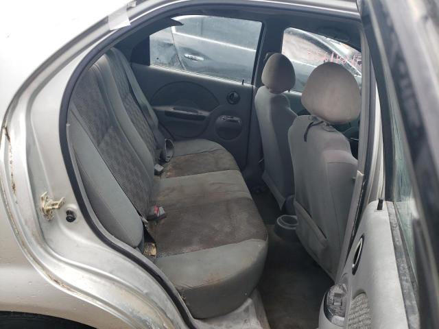 KL1TD52605B361683 - 2005 CHEVROLET AVEO BASE SILVER photo 10