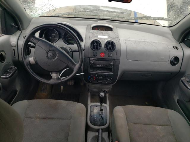 KL1TD52605B361683 - 2005 CHEVROLET AVEO BASE SILVER photo 8