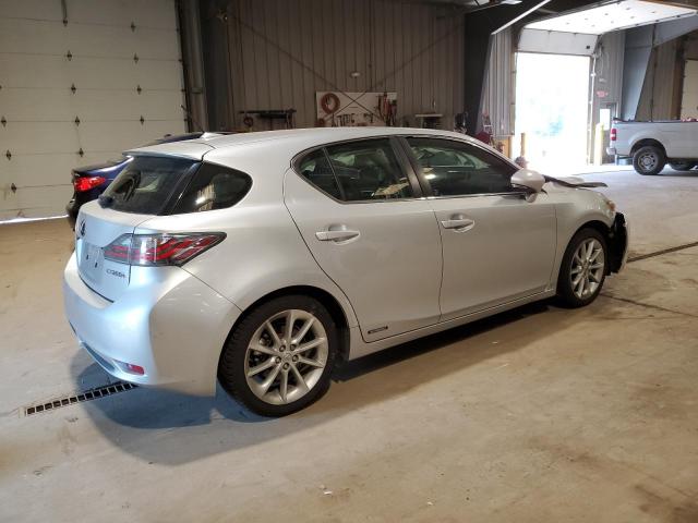 JTHKD5BHXD2129000 - 2013 LEXUS CT 200 SILVER photo 3