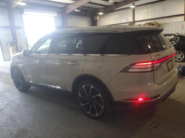 5LM5J7XCXLGL27845 - 2020 LINCOLN AVIATOR RESERVE WHITE photo 2