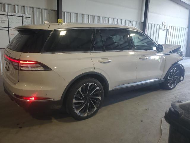 5LM5J7XCXLGL27845 - 2020 LINCOLN AVIATOR RESERVE WHITE photo 3