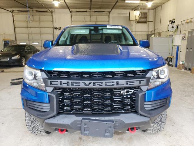 1GCGTEEN3M1217677 - 2021 CHEVROLET COLORADO ZR2 BLUE photo 5