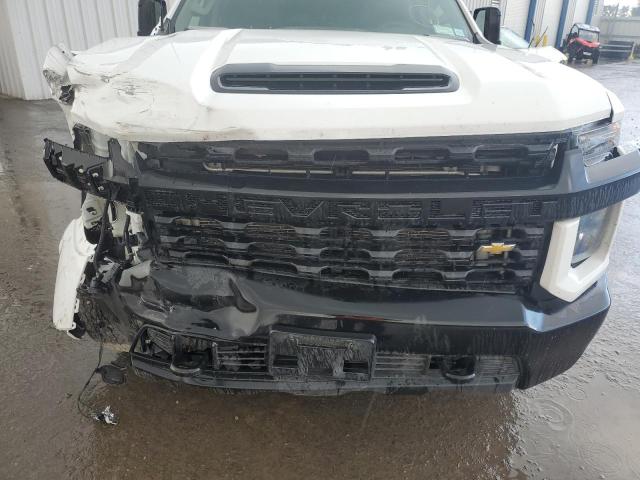 1GC4YLEYXNF352355 - 2022 CHEVROLET SILVERADO K2500 HEAVY DUTY WHITE photo 11