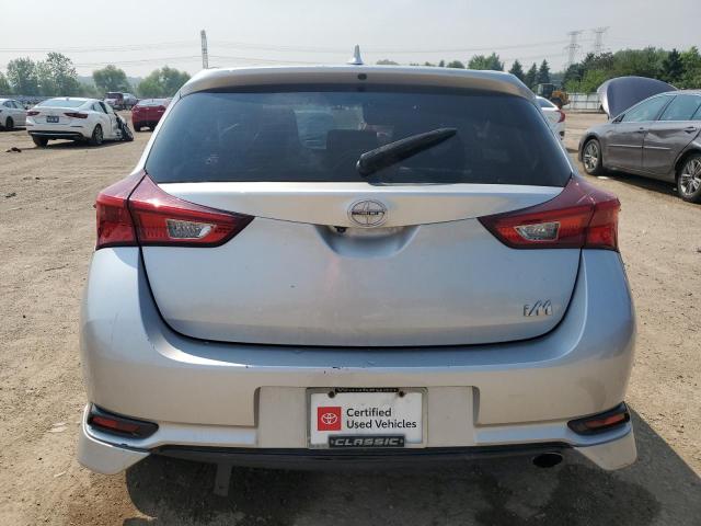 JTNKARJE8GJ522735 - 2016 TOYOTA SCION IM Сріблястий фото 6