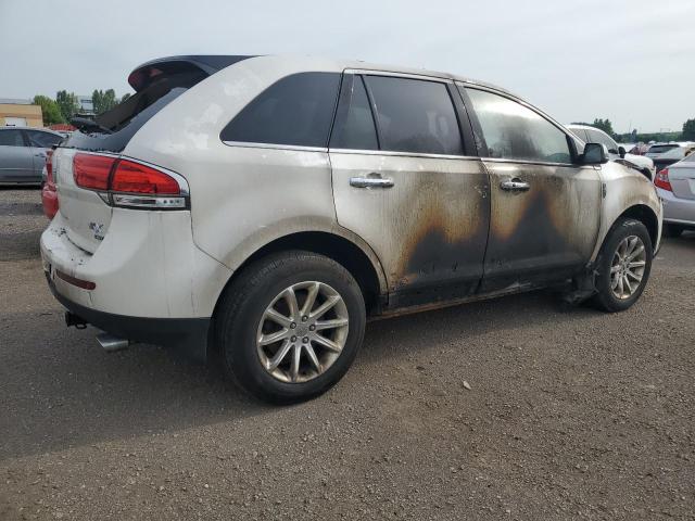 2LMDJ8JK2DBL44513 - 2013 LINCOLN MKX WHITE photo 3