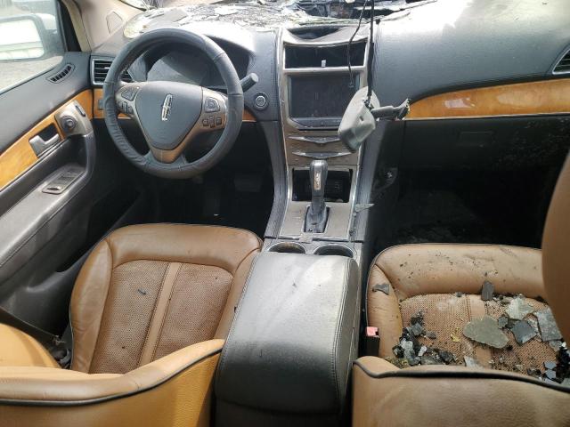 2LMDJ8JK2DBL44513 - 2013 LINCOLN MKX WHITE photo 8